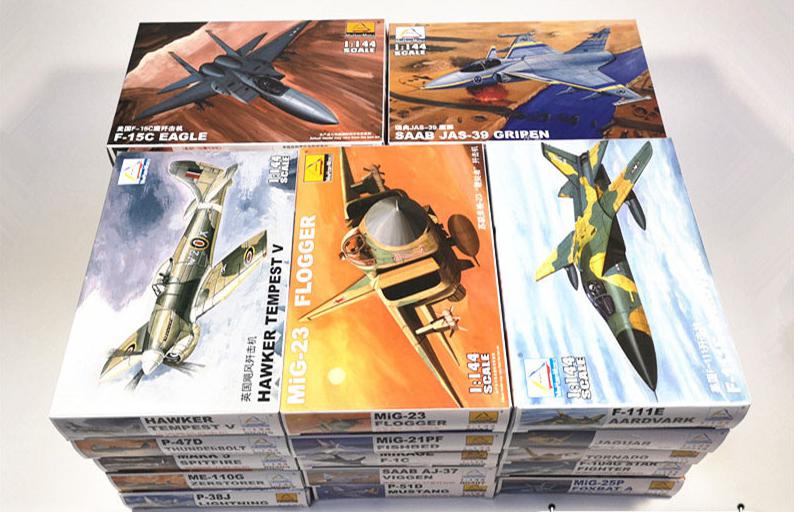 Model Kit Revell - 25 SZTUK 1/144 Plastikowe Modelki Samolotów