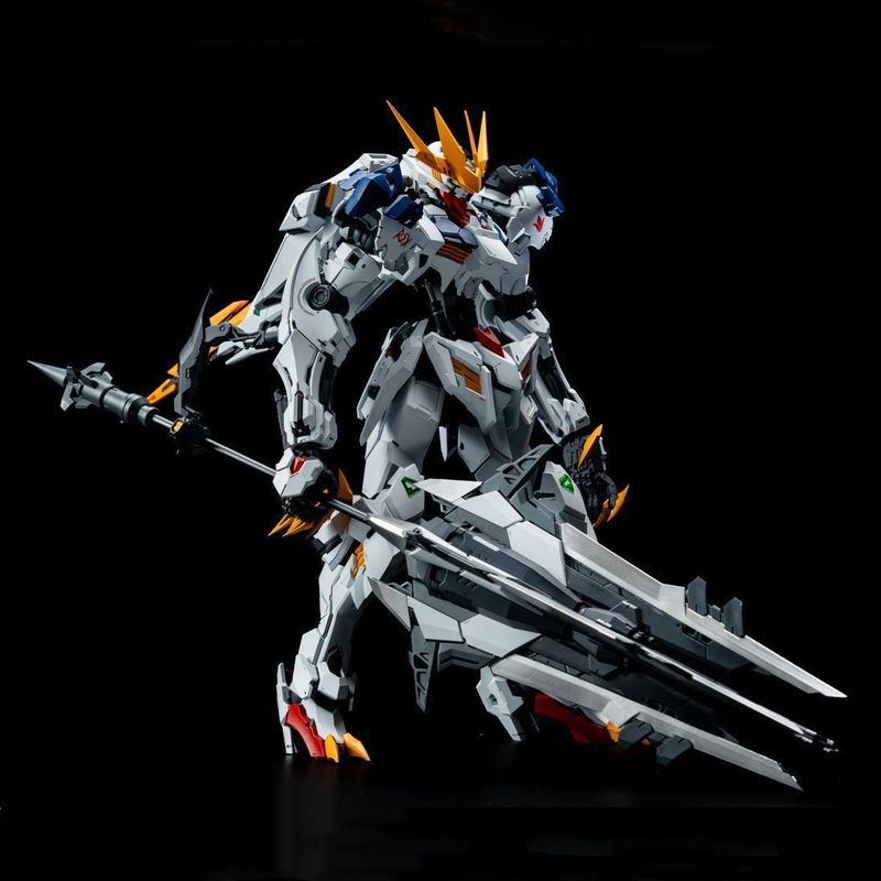 【W MAGAZYNIE】LUNAVOR MG 1/100  – Model Kit Nemesis recenzja i cena