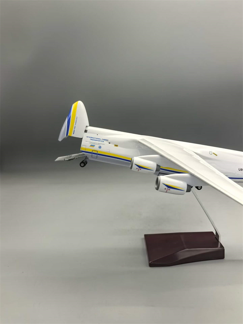 1/165 Ukraina An-124 Transport – Model Kit Ukraine recenzja i cena