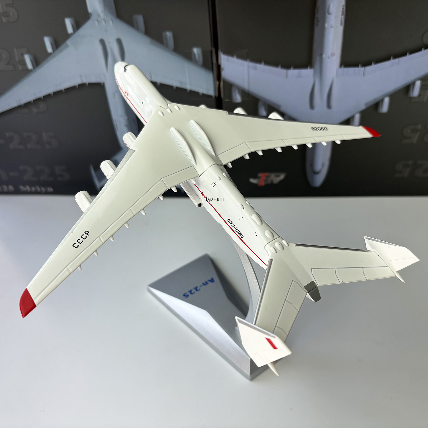 Model samolotu AN-225 w skali  – Model Kit Ukraine recenzja i cena